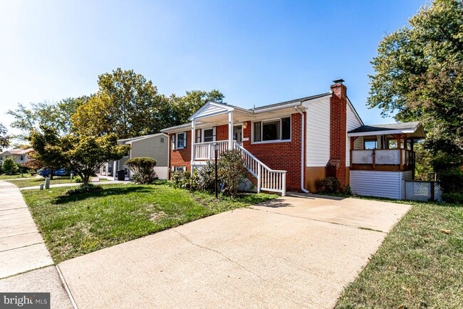 Building Photo - 13714 Gran Deur Dr