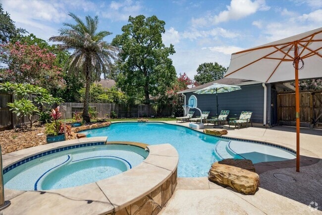 Building Photo - 4311 Meadowbank Dr Rental