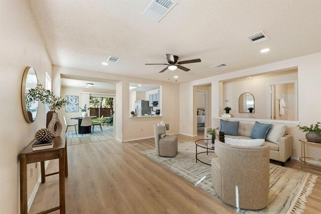 Photo - 2600 Andres Way