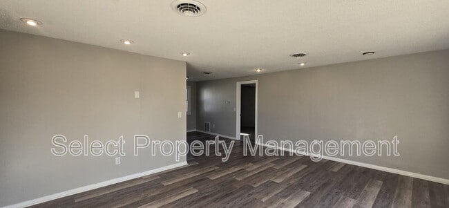 Photo - 3914 Maplecrest Rd