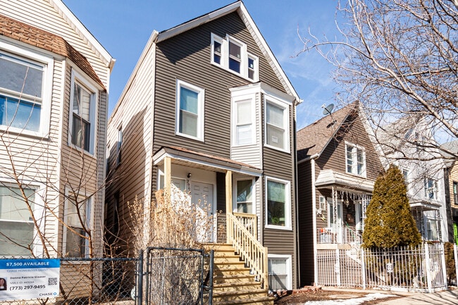 Photo - 2968 N Ridgeway Ave Unit 2R