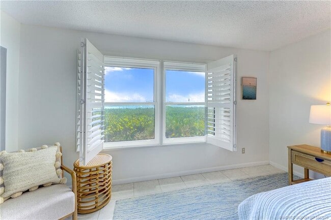 Building Photo - 2571 NE Ocean Blvd Unit 104