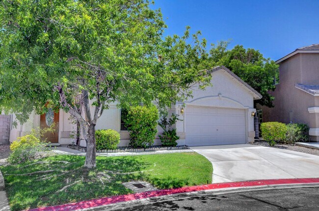 Photo - Gorgeous single story in the Northwest. Amazing yard with grass!
