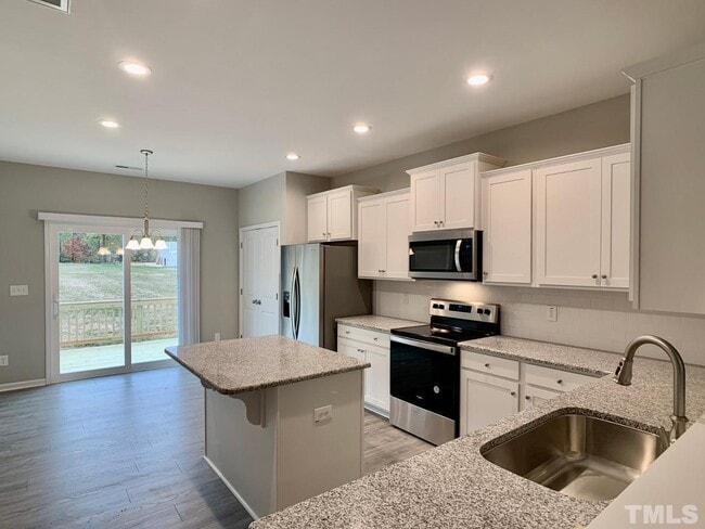 Photo - 36 Henhouse Ct