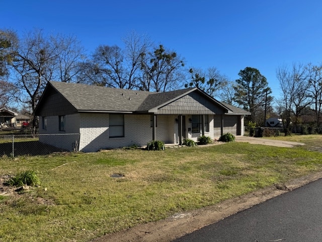 Building Photo - 201 York St