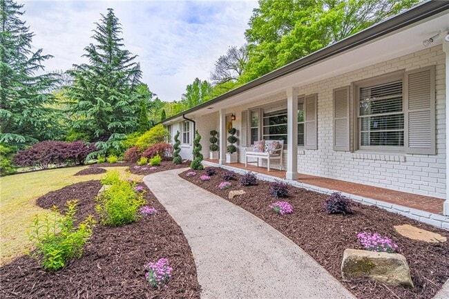 Photo - 250 Wavetree Dr