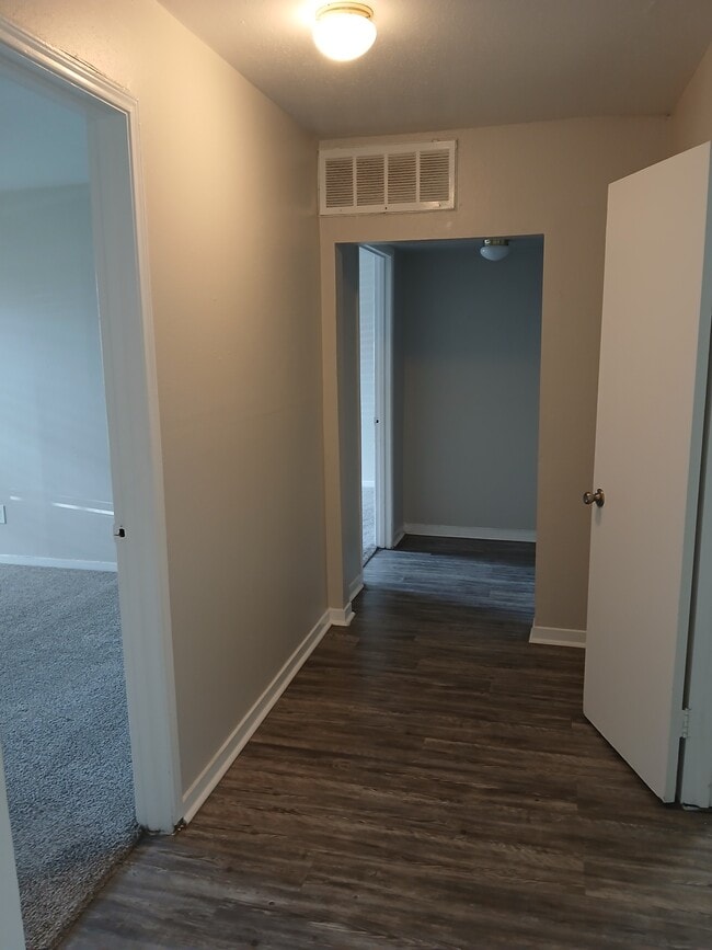 2x2 - 74 Lyerly Place Apartments