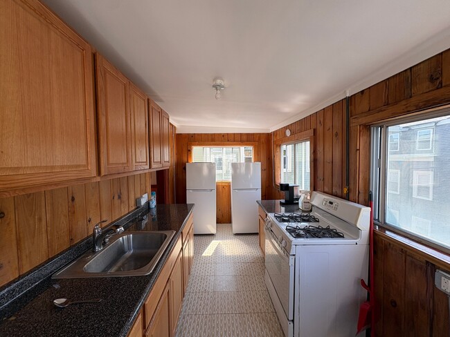 8 Bynner St Unit 3