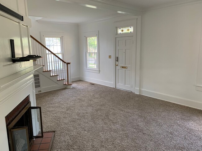 Photo - 805 Raleigh St