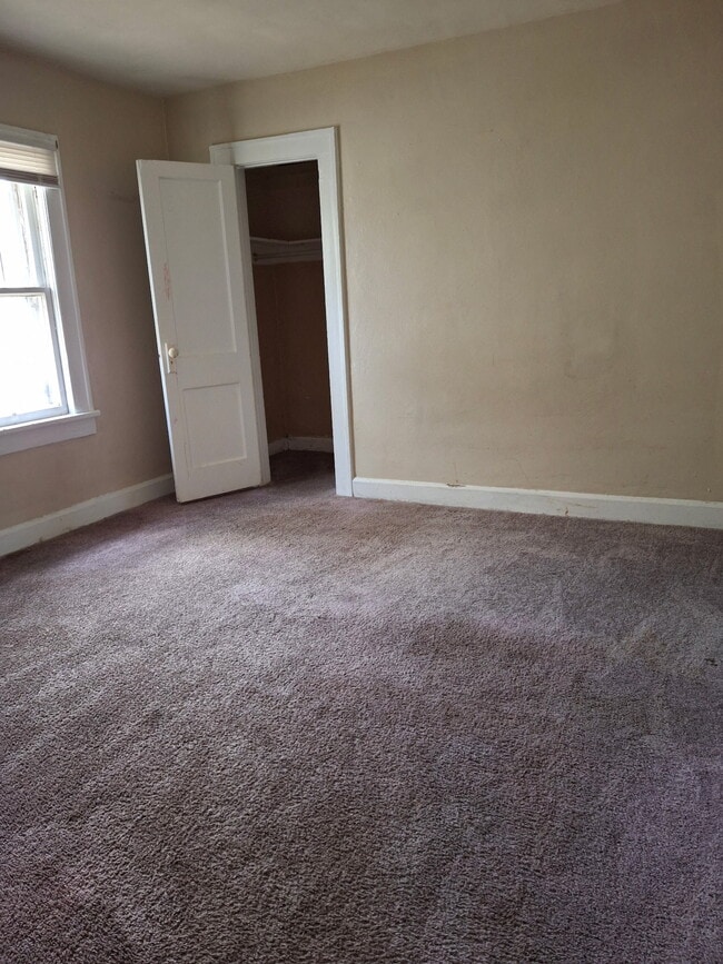 Photo - 2308 Pitt St