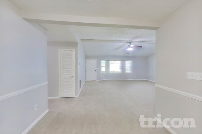 Photo - 1731 Hidden Acres Dr SW