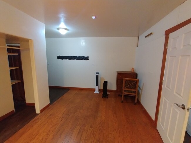 Photo - 1680 E Alder St