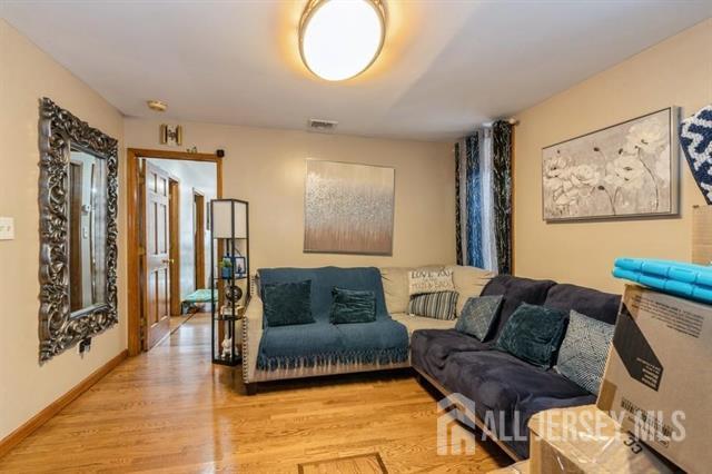 Photo - 1012 Paterson Plank Rd