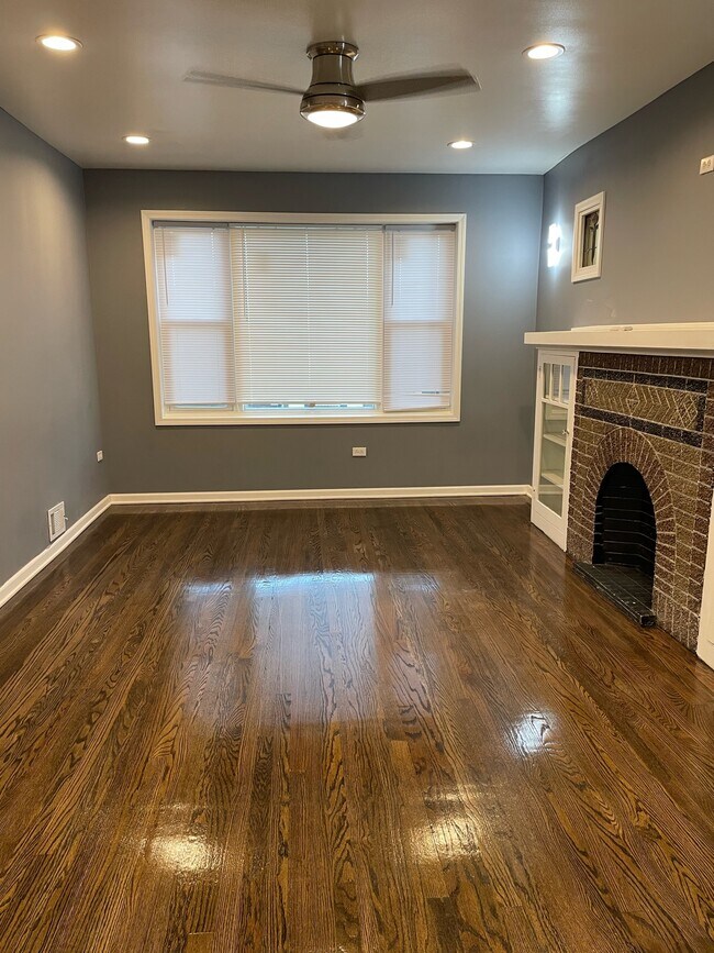 Photo - 8628 S Marshfield Ave Unidad 1