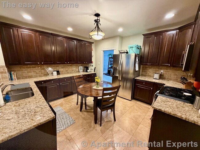 Photo - 18 Homer St Unit #2