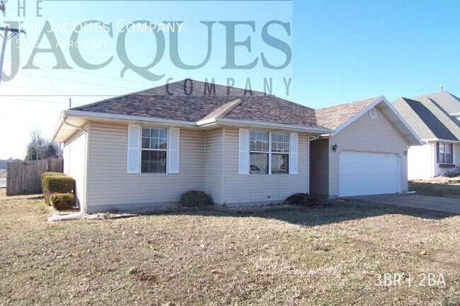 Very Clean 3 Bedroom 2 Bath 2 Car Garage V... - Very Clean 3 Bedroom 2 Bath 2 Car Garage V... House