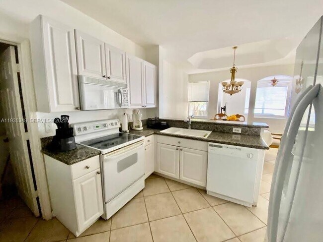 Photo - 6834 NW 107th Pl