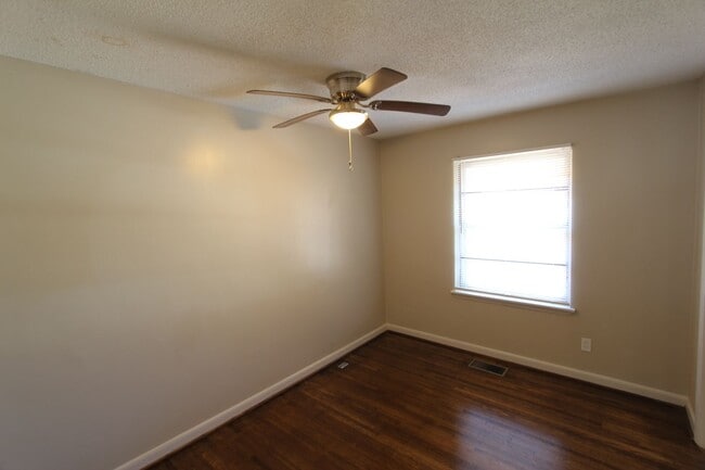 New On The Market with Fresh Updates!! - New On The Market with Fresh Updates!! House