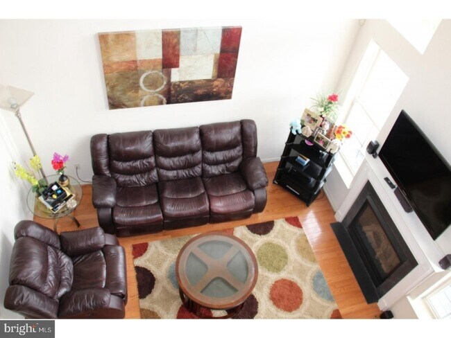 Photo - 8 Stafford Dr