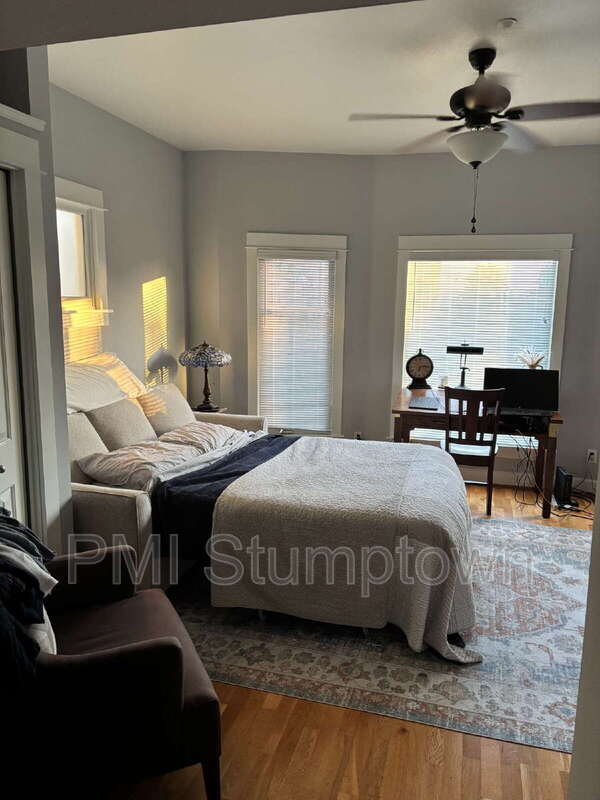 Photo - 1714 NW Couch St Unidad #18