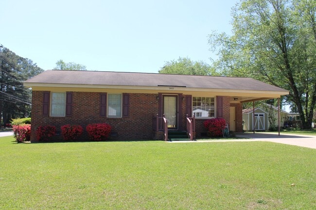 Building Photo - 2601 Bayleaf Cir SW