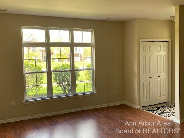 Photo - 3254 Primrose Ln