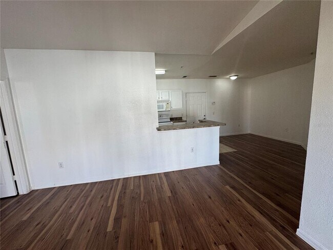 Photo - 5550 E Michigan St Unidad 3328