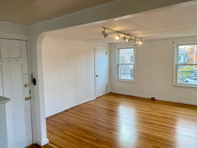 Photo - 18 Tremont St Unit 18 Tremont Street