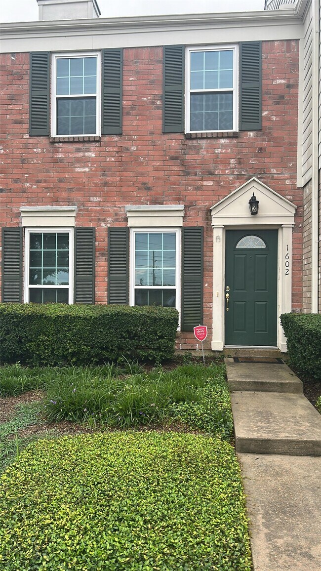 Photo - 2910 Grants Lake Blvd Unit 1602