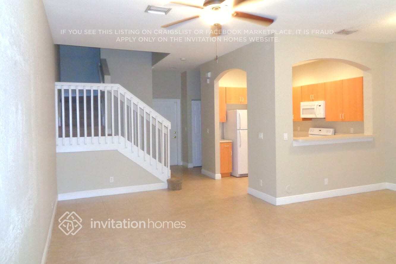 Photo - 2441 SW 99th Way