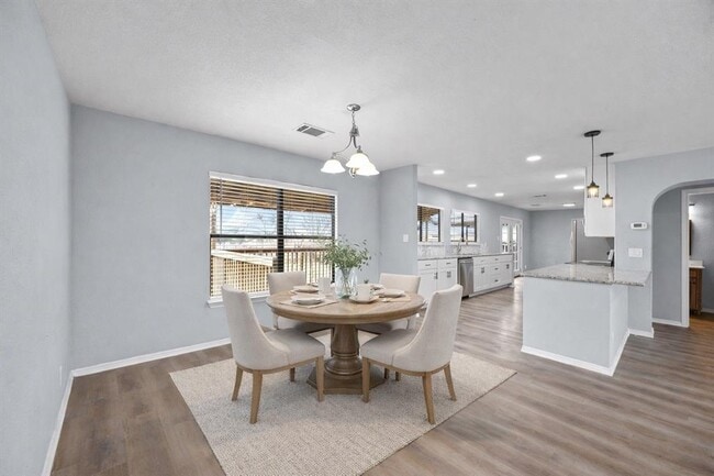 Photo - 2928 Donnell Dr