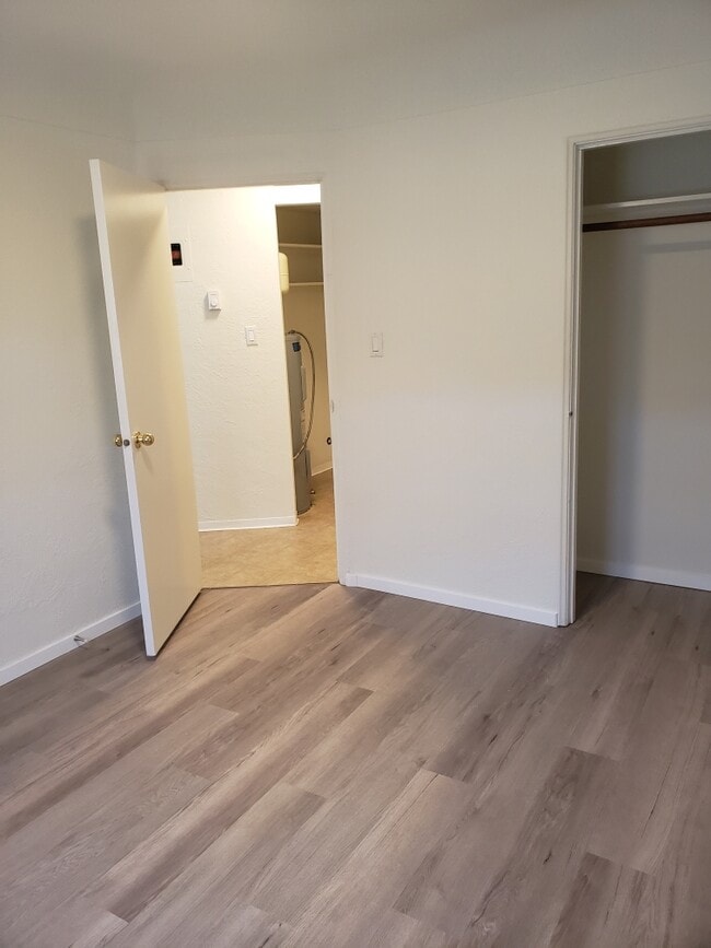 Photo - 646 Admirals Rd