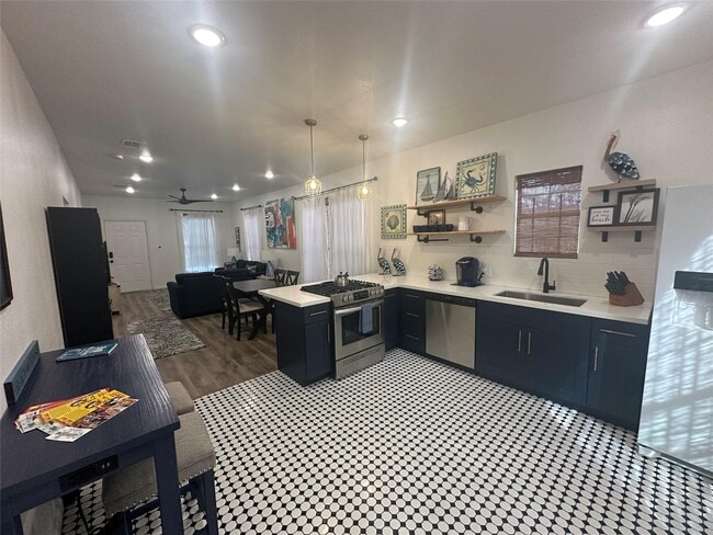 Photo - 4009 Avenue L