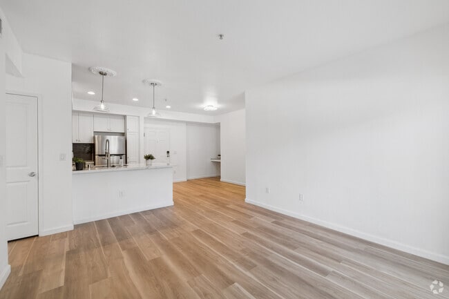 2BR, 2BA - 1,112SF - Living Room - Cahuenga Place