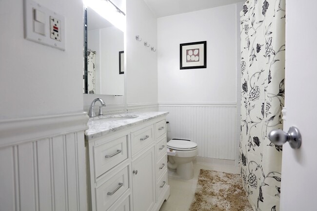 Photo - 1616 Washtenaw Ave