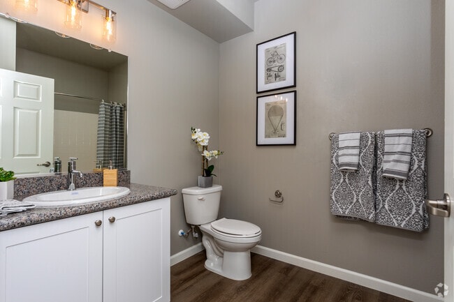 Photo - Avalon Apartments