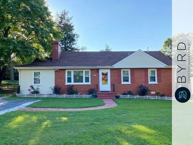 Building Photo - 1228 Blue Jay Ln