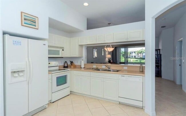 Photo - 1604 Triano Cir Unit 1604