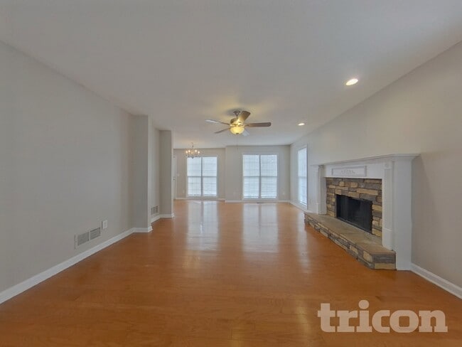 Photo - 65 Cricket Ct