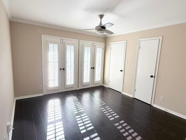 Photo - 12743 Huntingwick Dr Unit 149