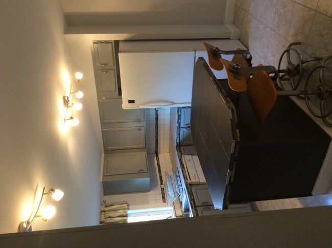 Photo - 24731 Langford Rd Unit B
