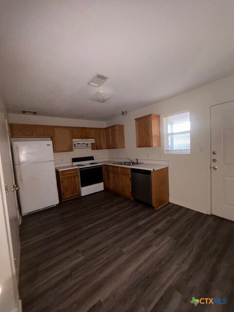 Photo - 4305 Shawn Dr