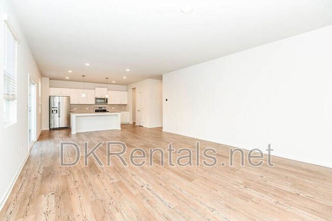 Photo - 265 Summerwood Ln