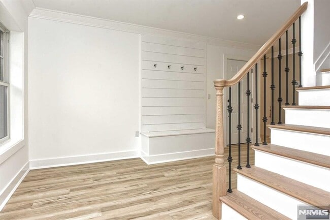 LOTS OF CLOSET SPACE - 234 Rivervale Rd