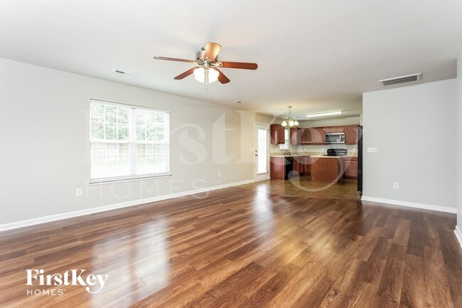 Photo - 6600 Maderia Ct