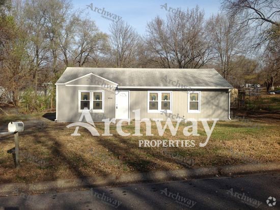 Building Photo - 6000 Corona Ave Rental