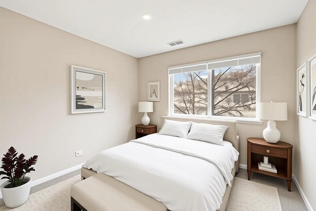 Photo - 341 N Patriot Dr