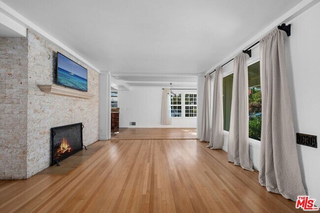 Photo - 6322 W 78th Pl