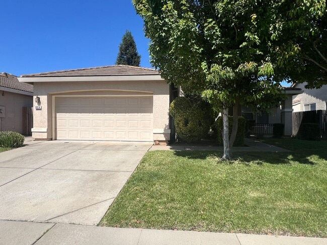 Photo - Beautiful 3 Bed, 2 Bath Elk Grove Home!