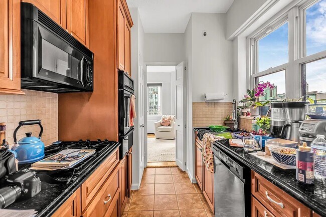 Photo - 60 E 8th St Unit 14K